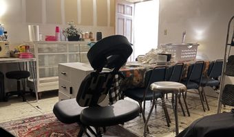 412 W Main St, Artesia, NM 88210