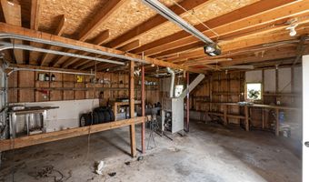 195 Ln 272 Crooked Lk, Angola, IN 46703