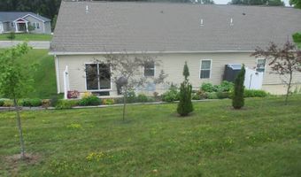820 Fairhaven Ct, Angola, IN 46703