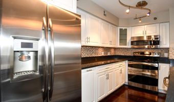 1301 N COURTHOUSE Rd #1005, Arlington, VA 22201