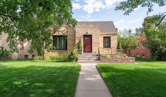 220 W 4TH Ave, Cheyenne, WY 82001