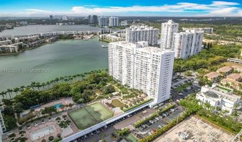 2801 NE 183rd St 1504W, Aventura, FL 33160