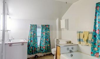 1134 Atchison St, Atchison, KS 66002