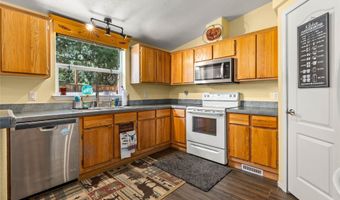 103 Railroad Ave, Alberton, MT 59820