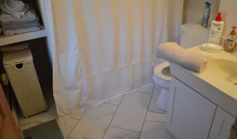 234 County Rd, Becket, MA 01223