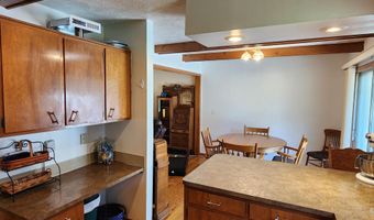 2110 Oak St, Atlantic, IA 50022