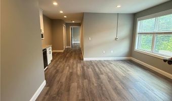 2686 S Pike Ave, Allentown, PA 18103
