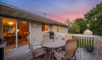 10555 56th St NE, Albertville, MN 55301