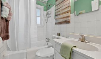 306 S 8th Ave, Beech Grove, IN 46107