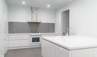 873 Bridge Crest Dr SE 8, Ada, MI 49301