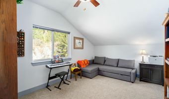 16659 Waller Rd, Bayview, ID 83803
