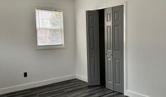 1109 Waterbury Rd APT 1A, Cheshire, CT 06410