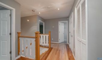 21970 Bean Rd E, Athens, AL 35613