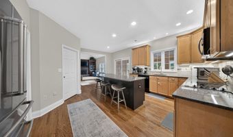 25 Winding Trl, Cheshire, CT 06410