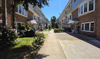 9 ELNA Ct, Bayonne, NJ 07002