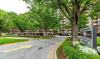 1300 ARMY NAVY Dr 816, Arlington, VA 22202