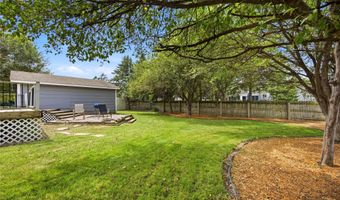 602 NW Greenwood St, Ankeny, IA 50023