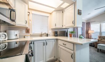 608 Ironstone Dr, Apache Junction, AZ 85119