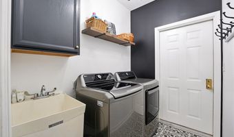 214 Wilcox Rd, Austintown, OH 44515