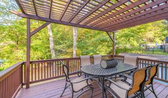 3 Jean St, Alloway, NJ 07462