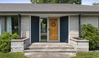 325 W GREENFIELD Ave, Algoma, WI 54201