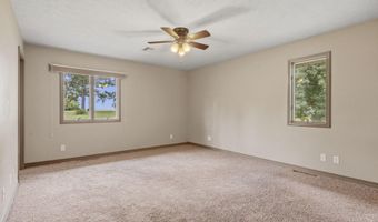 19360 Lawrence 2227, Aurora, MO 65605