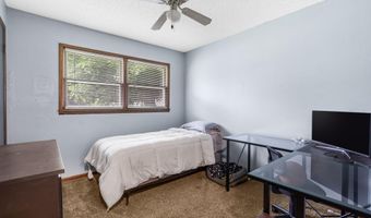 668 W Springfield St, Aurora, MO 65605