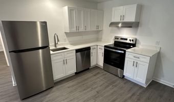 8 A Hiland Pl, Benton, AR 72015