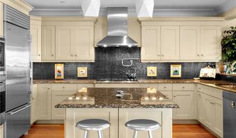 24 Brown And Howard Wharf 302, Newport, RI 02840