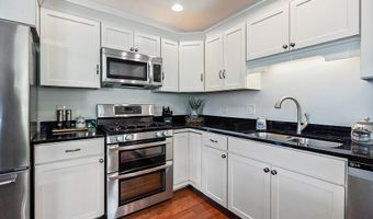 9 Fieldstone Dr, Augusta, ME 04330