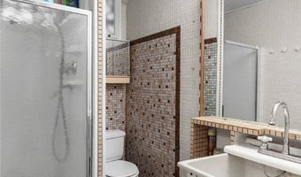 6677 Morningview Dr, Andover, OH 44003