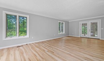 11 Spring Hill Rd, Bedford, NH 03110