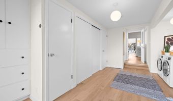 1241 Park Ave, Alameda, CA 94501