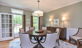 54 Pasture Rd, Auburn, NH 03032
