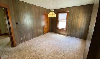 319 N 10th St, Atchison, KS 66002
