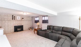 70 Wampler Dr, Arnold, MO 63010