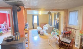 136 Store Hill Rd, Bethel, VT 05032