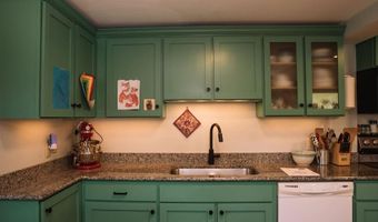 2113 Max Gray Rd, Calais, VT 05667