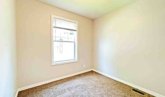 7055 Quarry Rd 345, Amherst, OH 44001