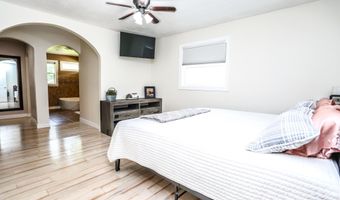 2119 SE 12th Ave, Aberdeen, SD 57401