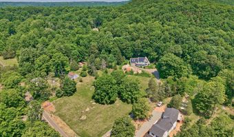 45 Carmel Rd, Bethany, CT 06524