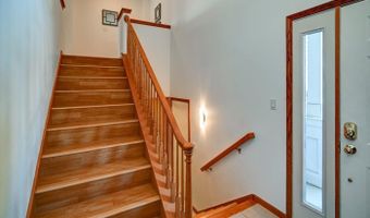 5205 Aspen Way, Madison, WI 53718