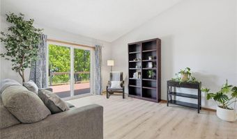 7135 Upper 157th St W, Apple Valley, MN 55124