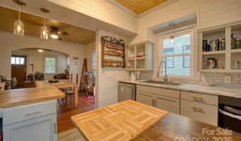107 Riverview Dr, Asheville, NC 28806
