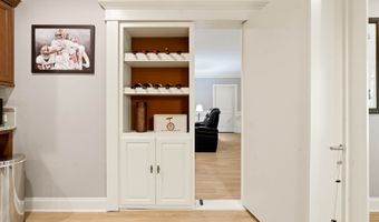 6244 Arnall Ct NW, Acworth, GA 30101