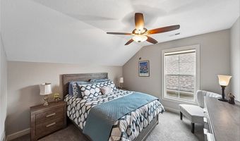 3813 NW Linwood Ln, Ankeny, IA 50023