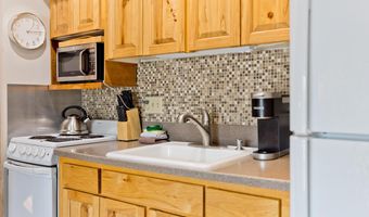 1565 NW Wall St 154/155, Bend, OR 97703