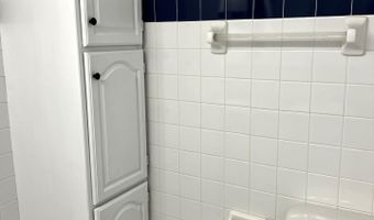 107 E 13 St, Atlantic, IA 50022