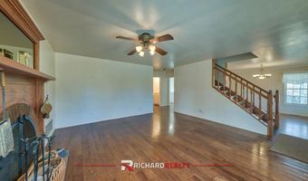 27 Longhorn Dr, Cody, WY 82414