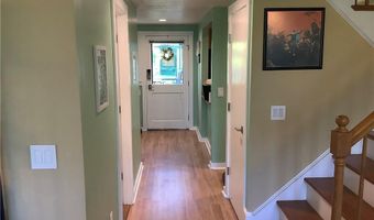 40 Web Ave 217, North Kingstown, RI 02852